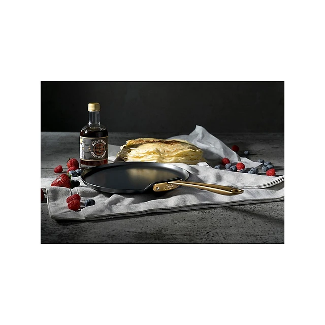 Carbon Steel 10-Inch Crepe Pan 4 Carbon Steel 10-Inch Crepe Pan - Image 2