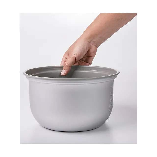 5.5-Cup Hello Kitty Automatic Rice Cooker & Warmer 4 5.5-Cup Hello Kitty Automatic Rice Cooker & Warmer - Image 2